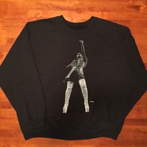 ariana grande middle finger crewneck